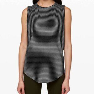 Lululemon Brunswick Muscle Tank Top Womens Size 8 Heathered Black Gray